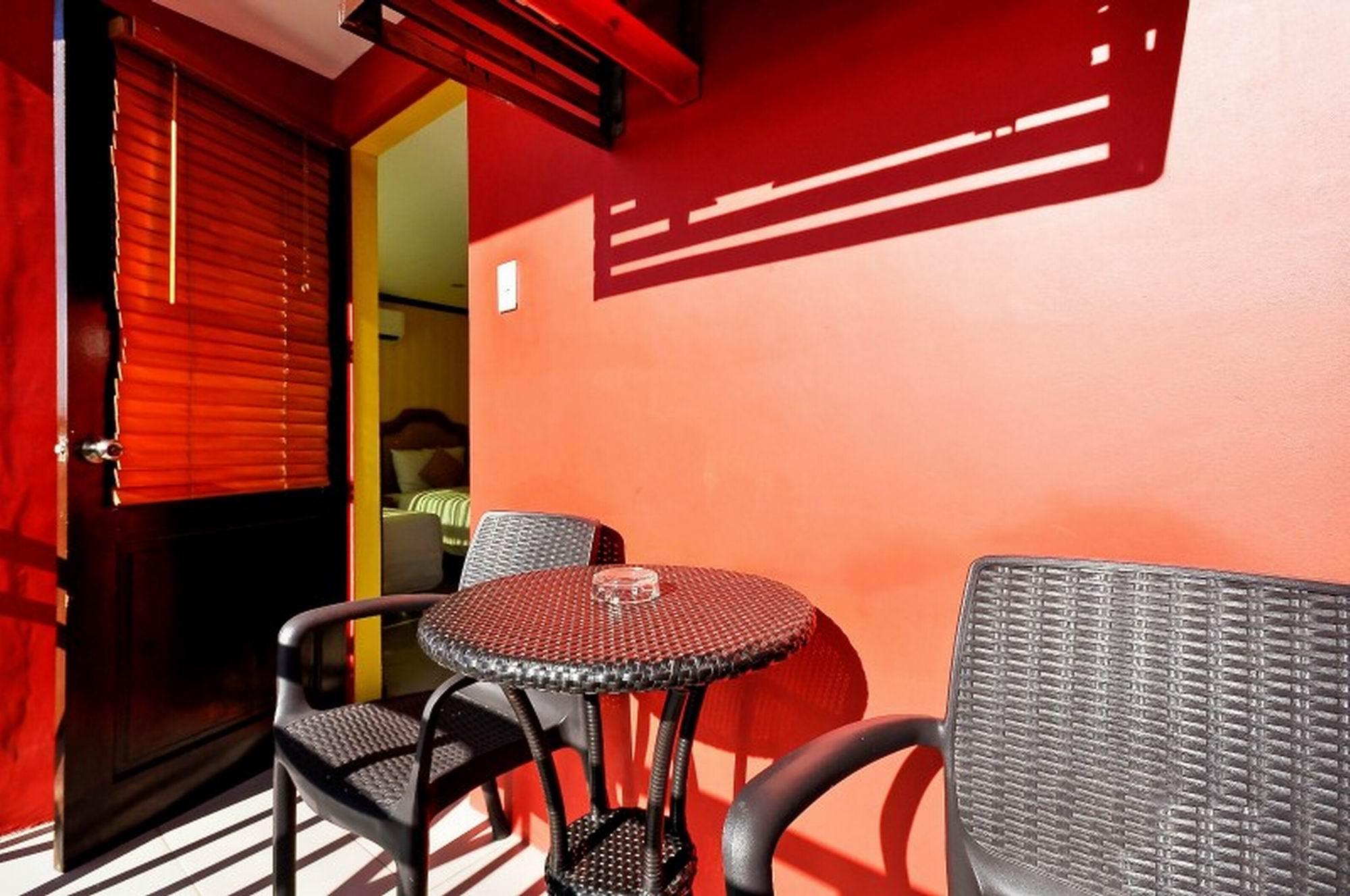 Red Coco Inn De Boracay Balabag  Ngoại thất bức ảnh