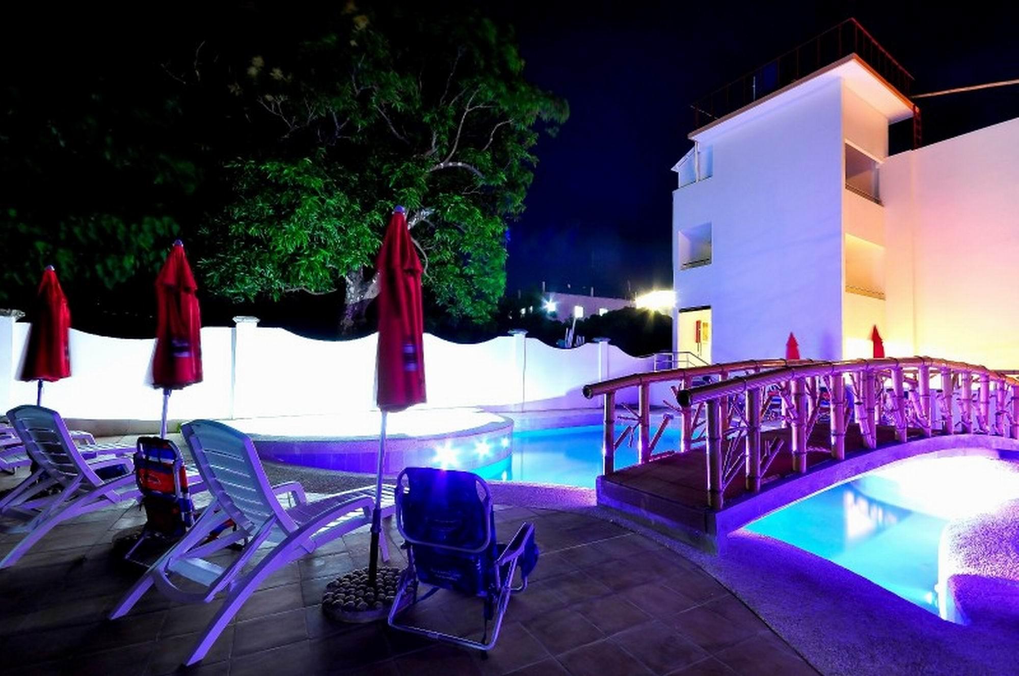 Red Coco Inn De Boracay Balabag  Ngoại thất bức ảnh