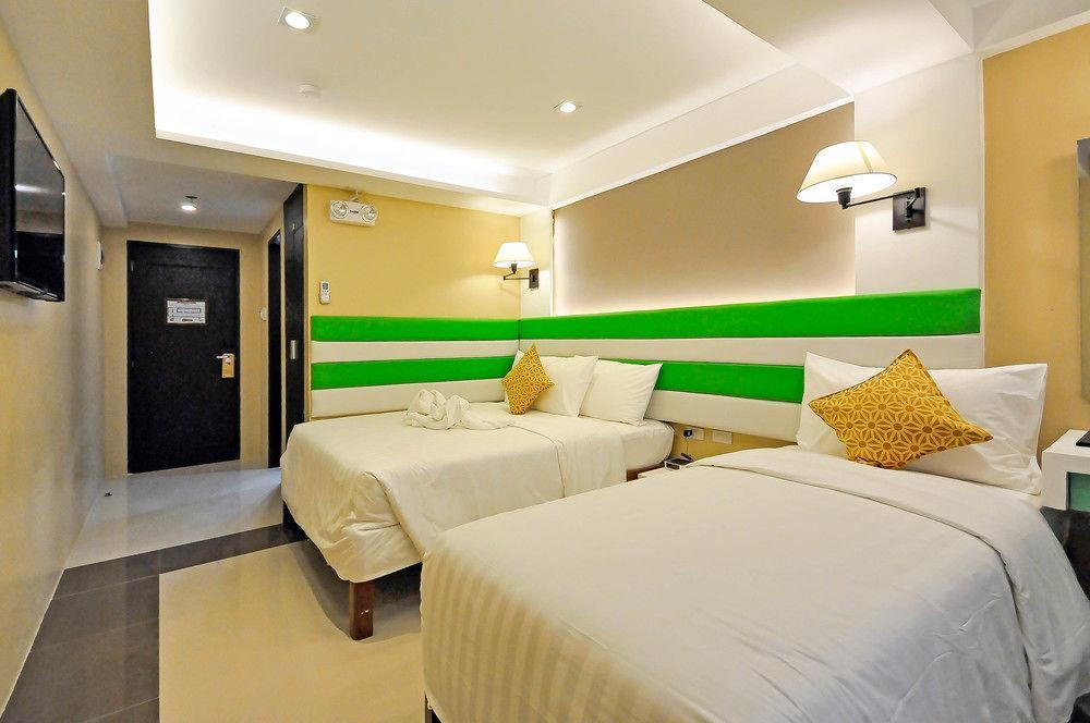 Red Coco Inn De Boracay Balabag  Ngoại thất bức ảnh