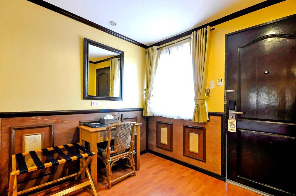 Red Coco Inn De Boracay Balabag  Ngoại thất bức ảnh